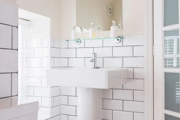 Luxury Tek Büyük Yataklı Oda, 1 En Büyük (King) Boy Yatak (Masons)