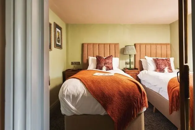 Superior Dört Kişilik Oda