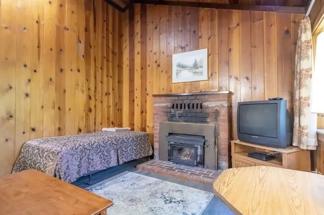Family Kulübe, Birden Çok Yatak, Dağ Yamacı (Madlin - Waterfront Cabin)