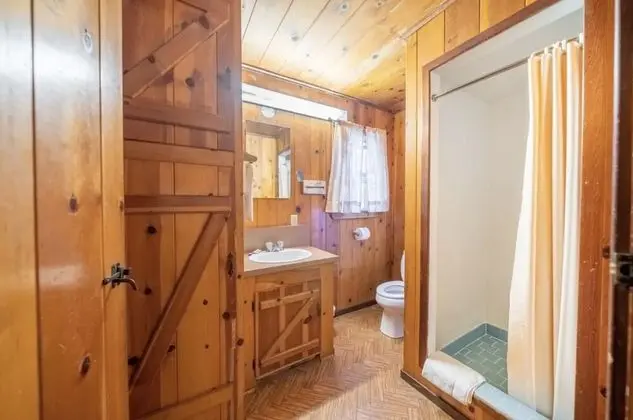 Family Kulübe, Dağ Yamacı (Mason - Cabin)