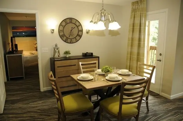 Casa One Bedroom Deluxe Condo with Spa Tub