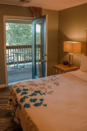 Casa One Bedroom Standard Condo