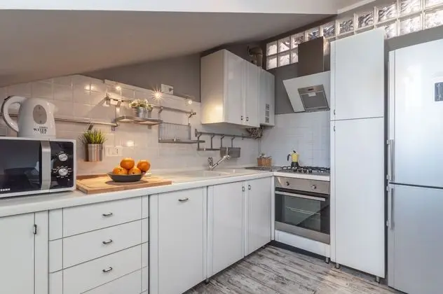 Apart Daire, 1 Yatak Odası (Elegant attic close to Porta Nuova)