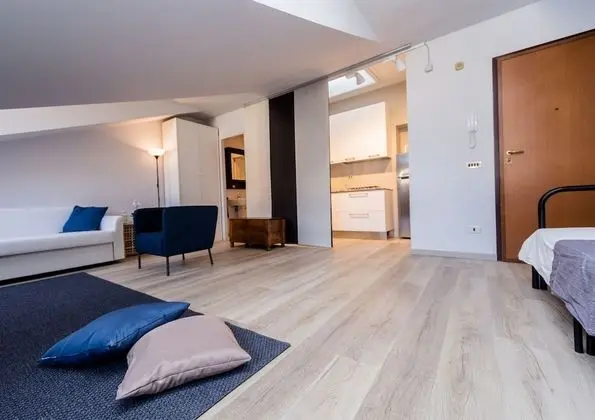 Stüdyo (Modern studio close to Porta Nuova)
