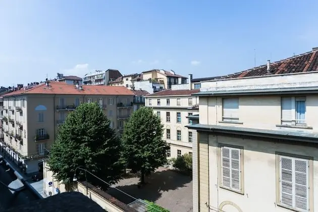 Stüdyo (Modern studio close to Porta Nuova)