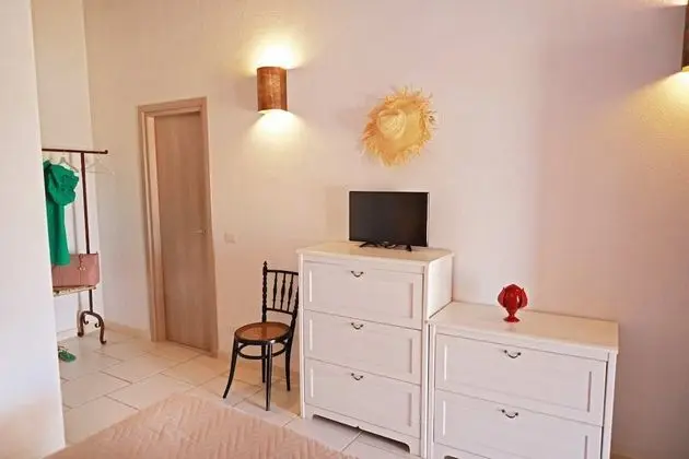 Basic Tek Büyük Yataklı Oda, Bahçe Manzaralı