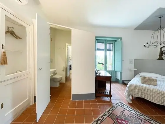 Dört Kişilik Oda, 1 Yatak Odası