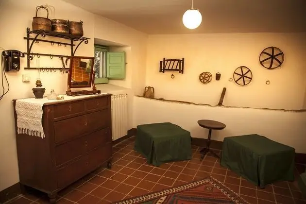 Dört Kişilik Oda, 1 Yatak Odası