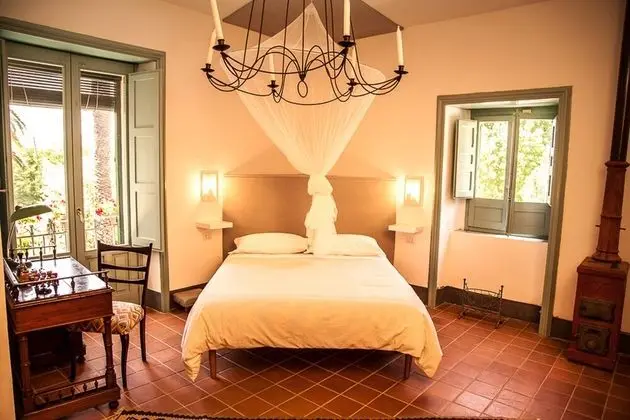 Dört Kişilik Oda, 1 Yatak Odası