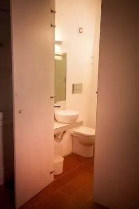 Dört Kişilik Oda, 1 Yatak Odası