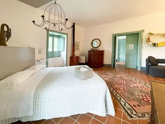 Tek Büyük Yataklı Oda