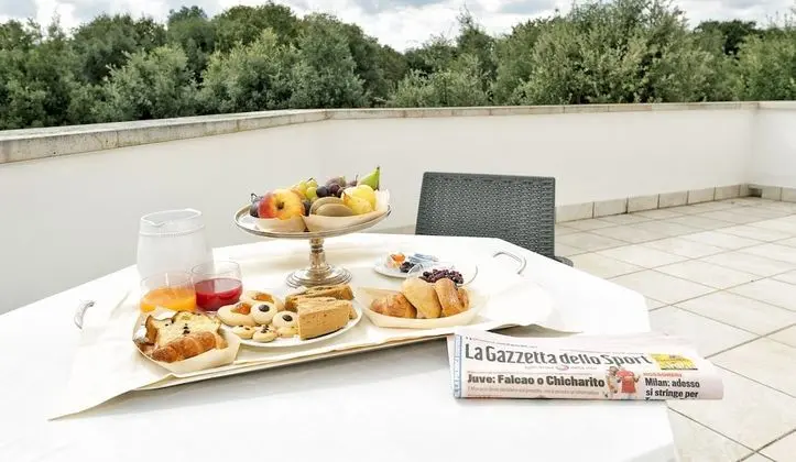 Büyük Yataklı Tek Kişilik Oda