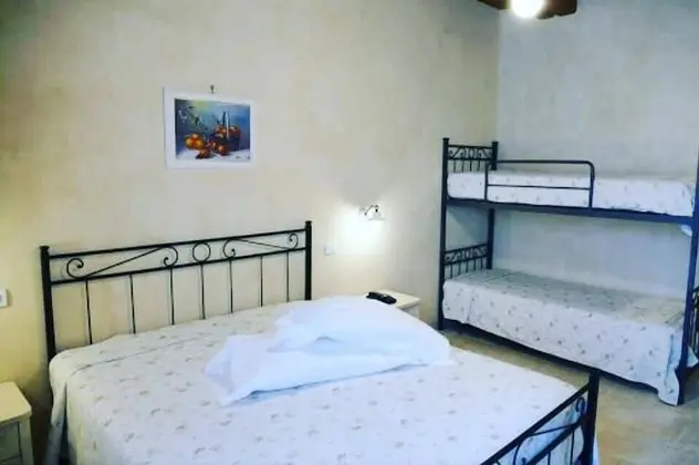 Basic Dört Kişilik Oda