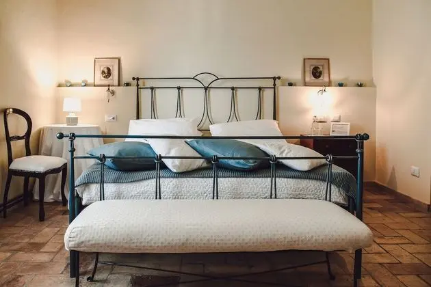 Junior Süit, Üzüm Asması Manzaralı