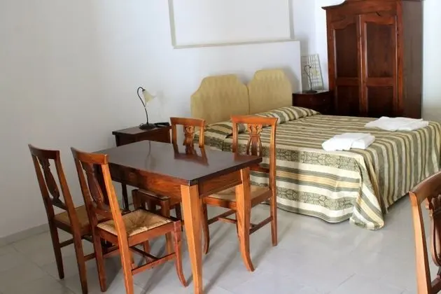Dört Kişilik Oda, Veranda, Bahçe Manzaralı