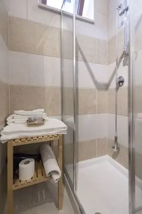 Family Üç Kişilik Oda