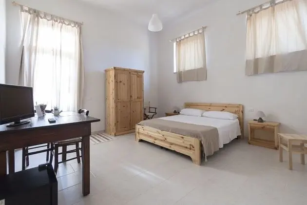 Tek Büyük Yataklı Oda, 1 Büyük (Queen) Boy Yatak (uno)