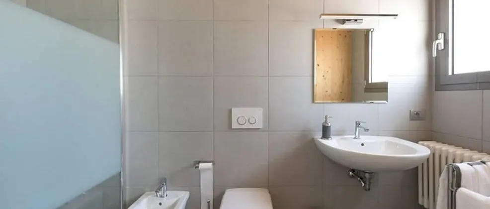 Dört Kişilik Oda, Banyolu/Duşlu