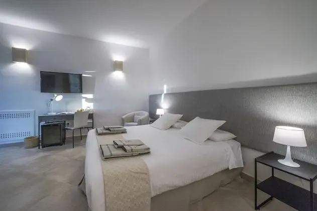 Deluxe Tek Büyük veya İki Ayrı Yataklı Oda, 1 Çift Kişilik veya 2 Tek Kişilik Yatak, Banyolu/Duşlu