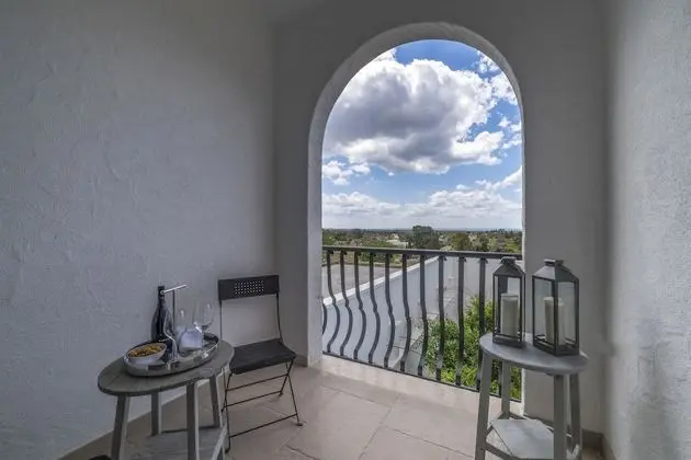 Deluxe Tek Büyük veya İki Ayrı Yataklı Oda, Balkon