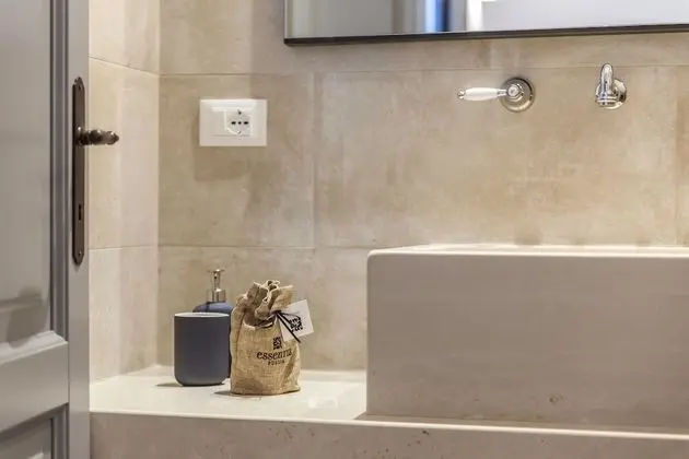 Deluxe Tek Büyük veya İki Ayrı Yataklı Oda, Balkon