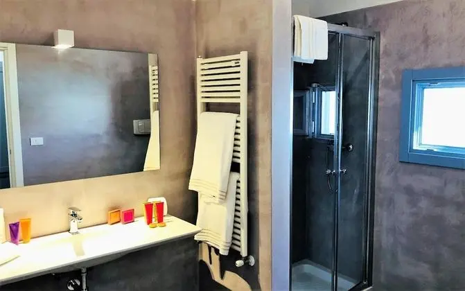 Junior Süit, Sigara İçilmez, Balkon