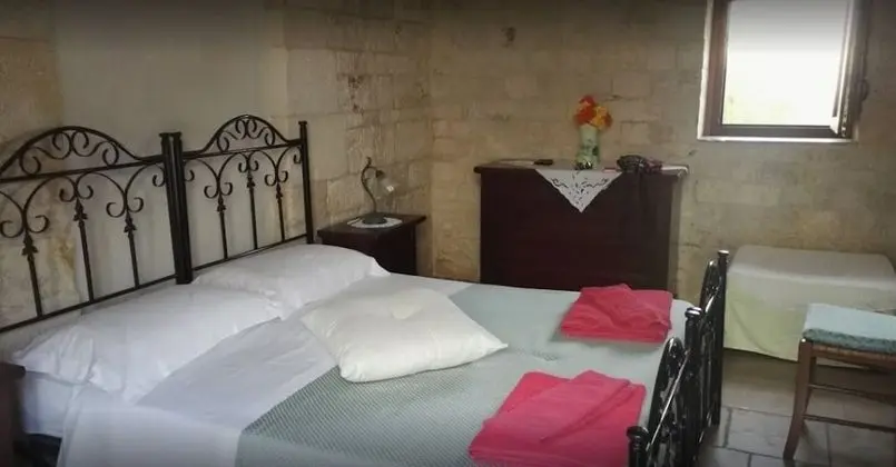 Tek Büyük veya İki Ayrı Yataklı Oda