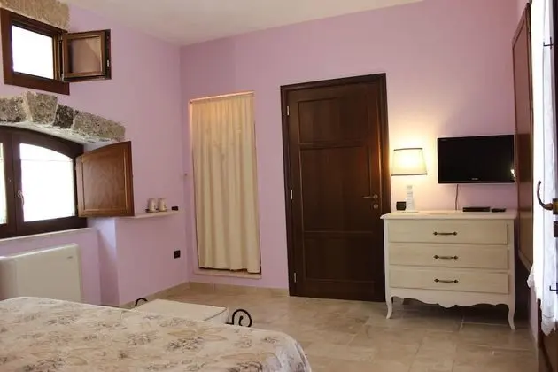 Classic Tek Büyük Yataklı Oda, Engellilere Uygun, Bahçe Manzaralı