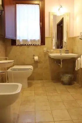 Classic Tek Büyük Yataklı Oda, Engellilere Uygun, Bahçe Manzaralı