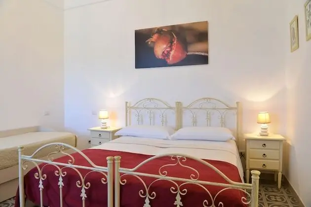 Classic Üç Kişilik Oda