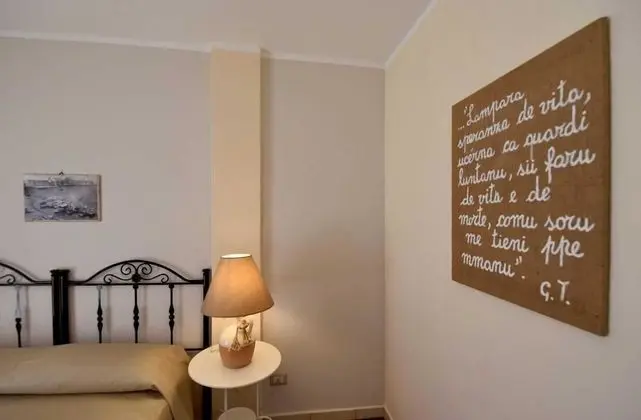 Tek Büyük veya İki Ayrı Yataklı Oda, Veranda