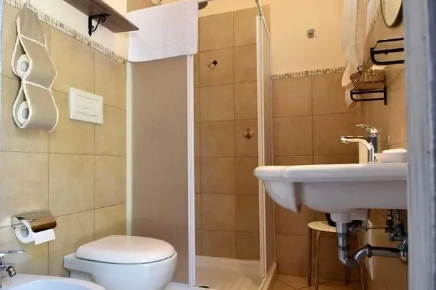 Tek Büyük veya İki Ayrı Yataklı Oda, Veranda