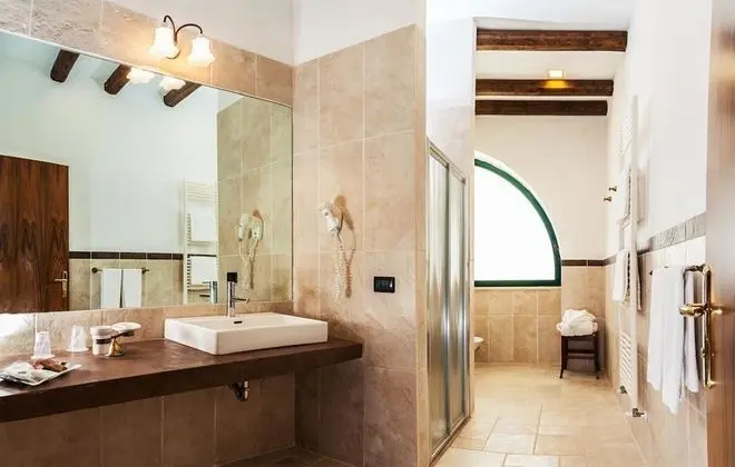 Classic Tek Büyük veya İki Ayrı Yataklı Oda