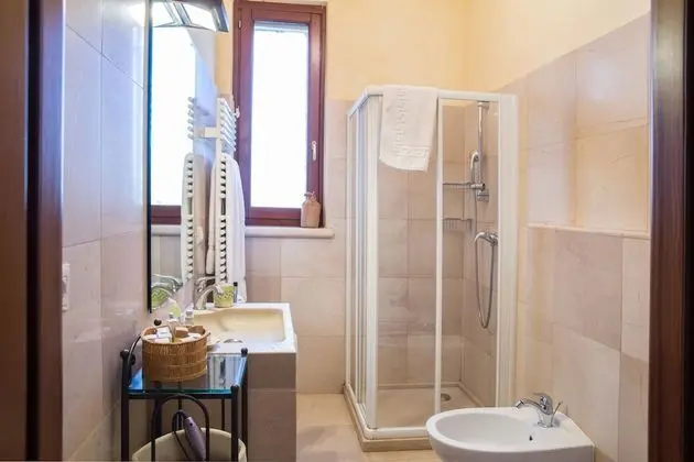 Deluxe Tek Büyük veya İki Ayrı Yataklı Oda, Banyolu/Duşlu