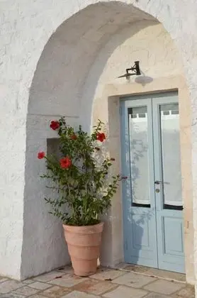 Üç Kişilik Oda (Nelly)