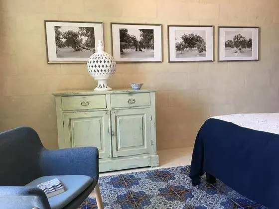 Tek Büyük Yataklı Oda, Balkon