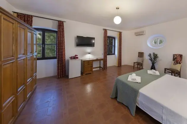 Comfort Tek Büyük Yataklı Oda