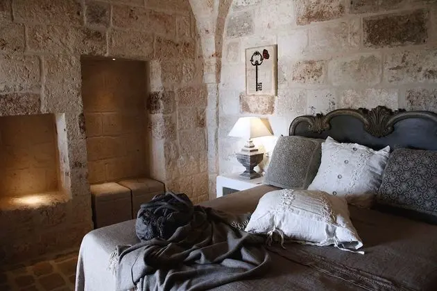 Superior Oda