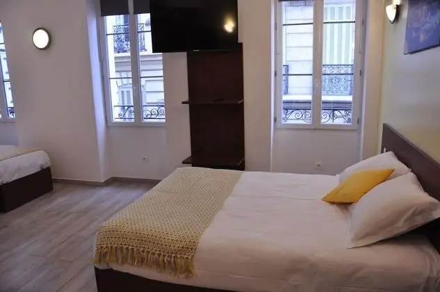 Superior Tek Büyük Yataklı Oda