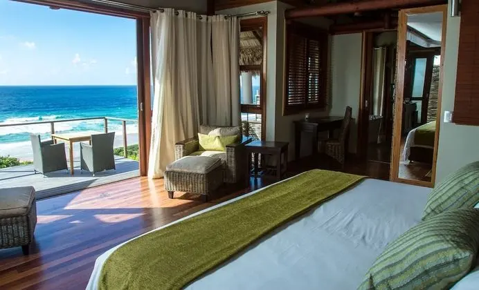 Deluxe Oda (Ocean Front )