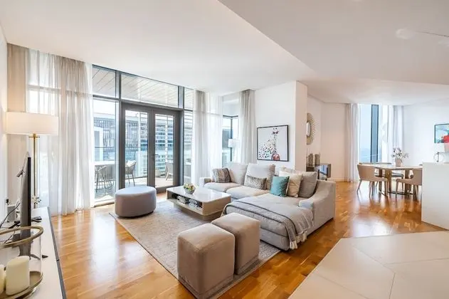 DHH - Stunning Sea View 3 Beds Bluewaters B10
