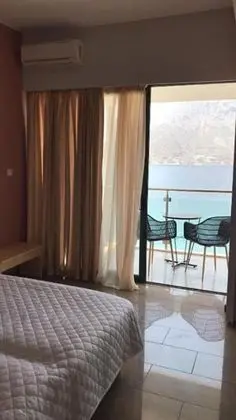 Deluxe Tek Büyük Yataklı Oda, Balkon, Deniz Manzaralı