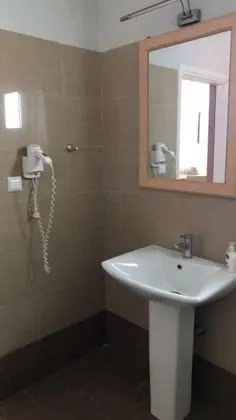 Deluxe Tek Büyük Yataklı Oda, Balkon, Deniz Manzaralı