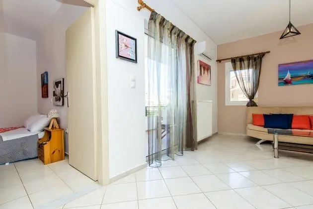 Stüdyo, Bahçe Manzaralı