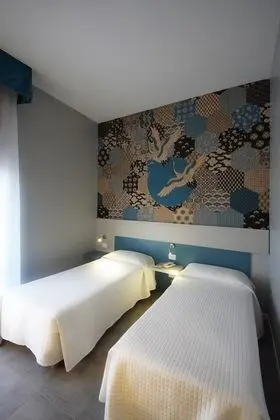 İki Ayrı Yataklı Oda, 2 Tek Kişilik Yatak