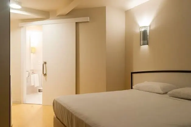 Classic Acessibilidade Uma Cama de Casal