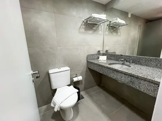 Quarto Twin Standard