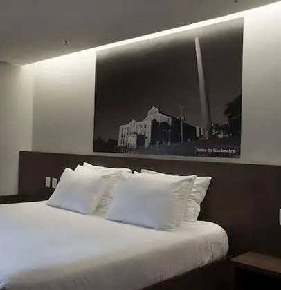 Premium Tek Büyük Yataklı Oda