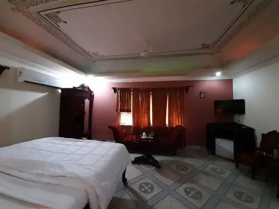 Superior Tek Büyük veya İki Ayrı Yataklı Oda