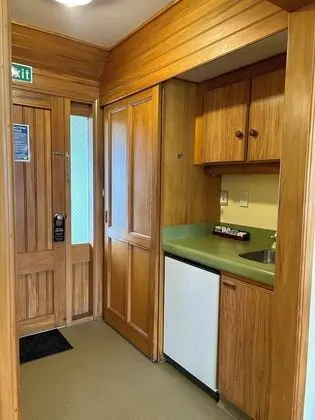 Villa (Studio)